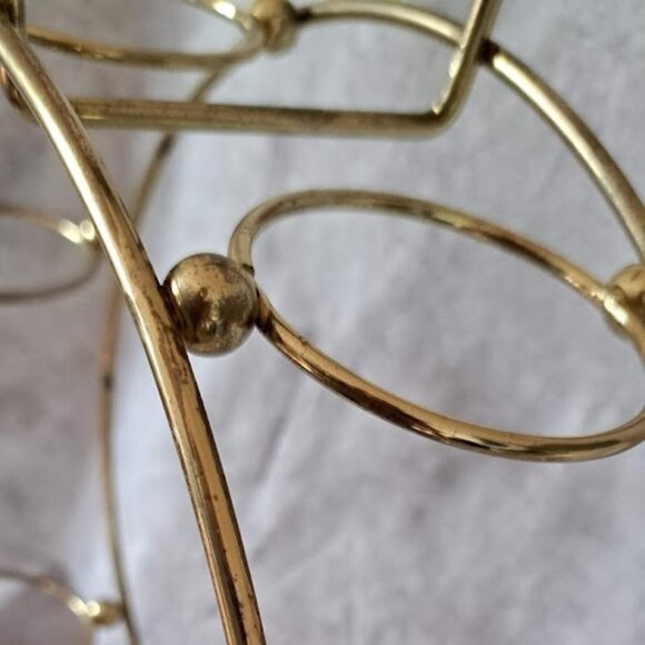 Culver Red Paisley Carousel - Picture 6 of 7